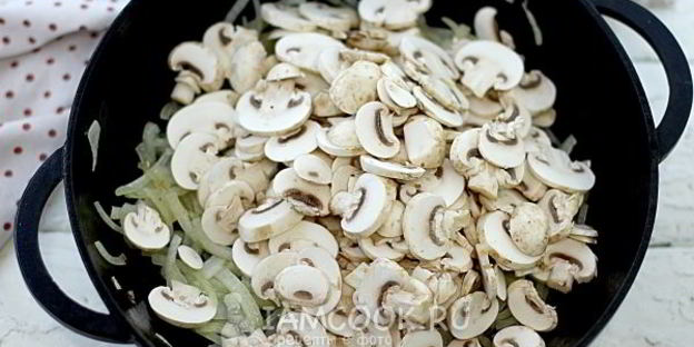 грибы запеченные с соусом бешамель