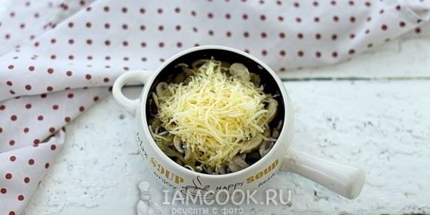 грибы запеченные с соусом бешамель