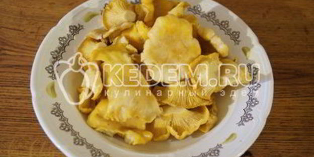 лисички жареные с картофелем