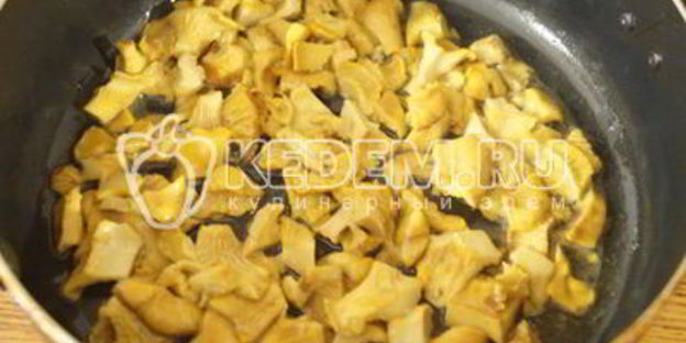 лисички жареные с картофелем