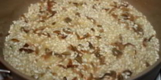 лисички, жареные с рисом