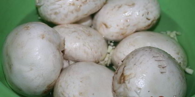 шампиньоны с чесночным ароматом на мангале