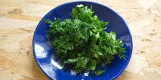 шампиньоны с чесноком и зеленью