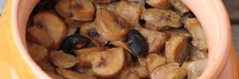 Шампиньоны в горшочках