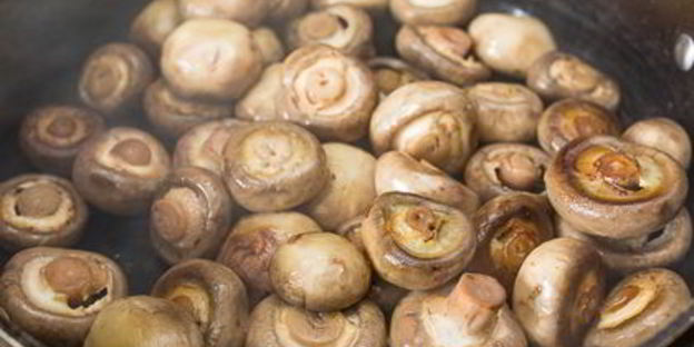 шампиньоны в медовом маринаде