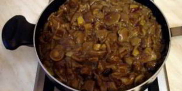 тушеные маслята