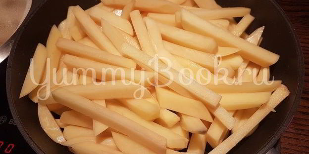 вешенки с жареной картошкой