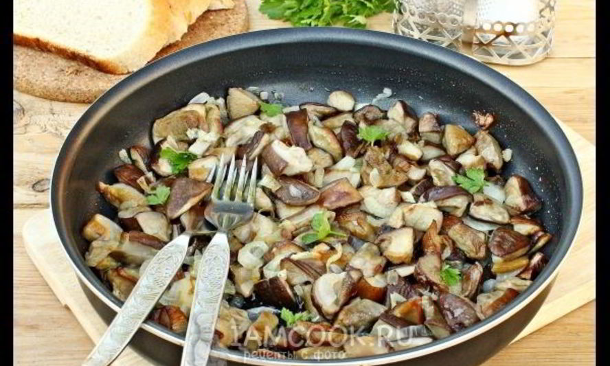 Рецепт жареных белых грибов с луком