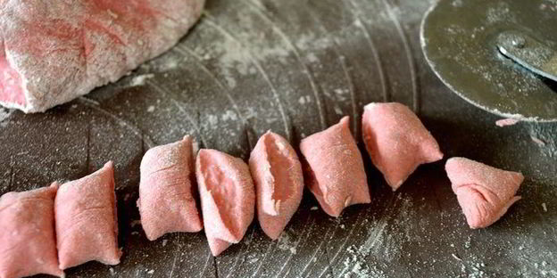 итальянские ньокки со свеклой