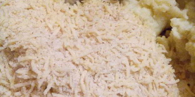 картофельное пюре с чесноком и сыром в духовке