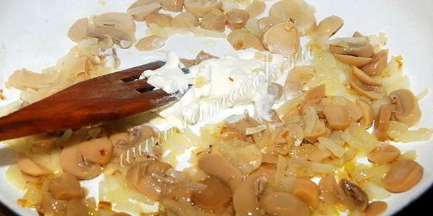 картофельное пюре с жареными шампиньонами