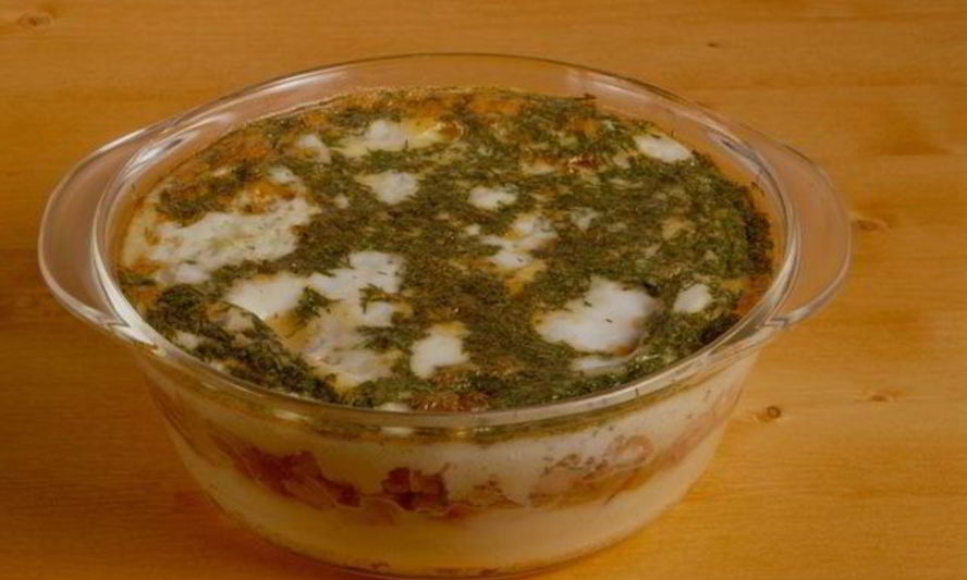 Рецепт картофельного пюре запеченого с окороком и грибами