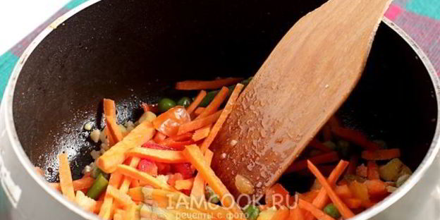 китайская лапша с курицей