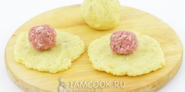 клецки картофельные с мясом