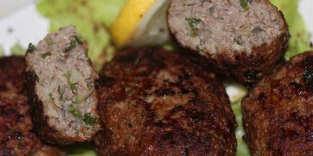 котлеты из баранины с кинзой и лимонной цедрой