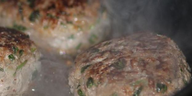 котлеты из баранины с кинзой и лимонной цедрой