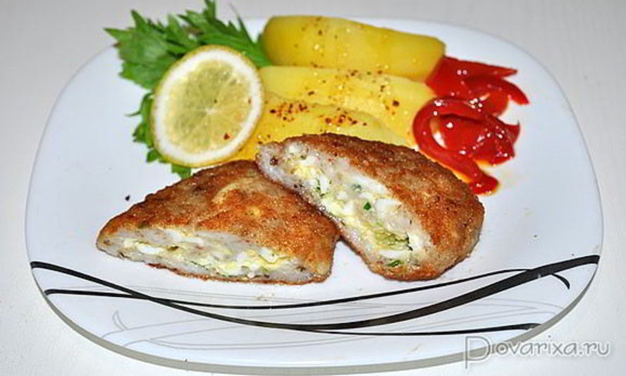 Рецепт котлет из пангасиуса с яйцом и сыром