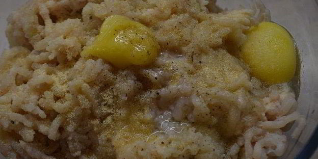 котлеты из щуки с соусом