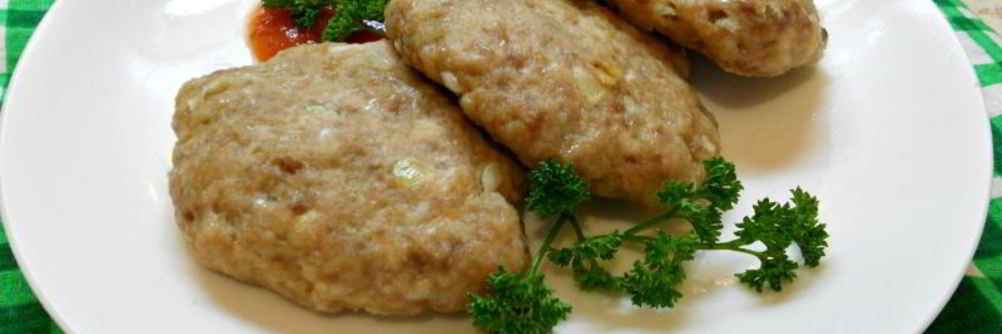 Котлеты из смешанного фарша в микроволновке