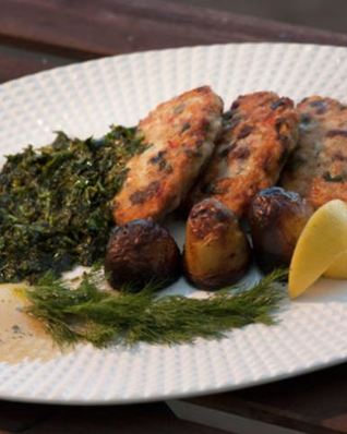 Котлеты из толстолобика с картофелем и подорожником