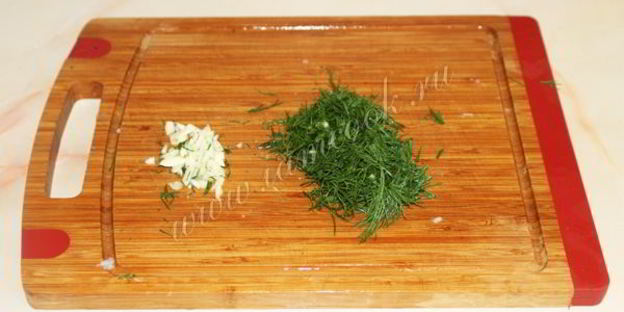 котлеты по-киевски с зеленью и чесноком