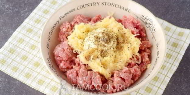 котлеты с грибами внутри