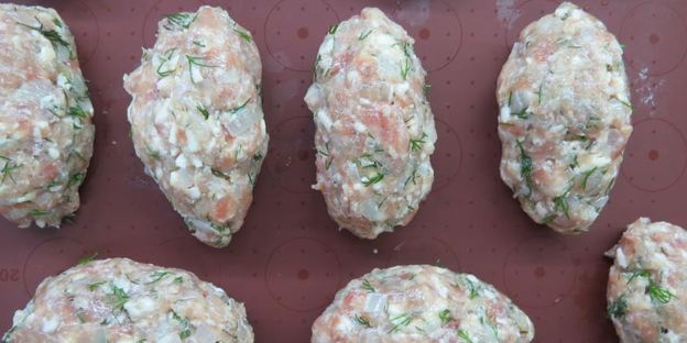 куриные котлеты с плавленным сыром