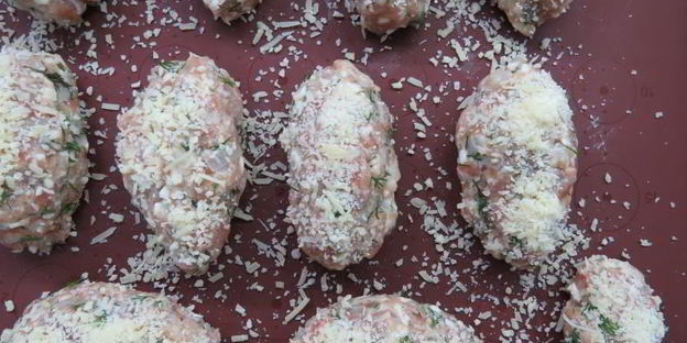 куриные котлеты с плавленным сыром