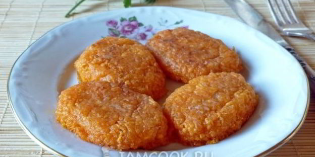 постные морковные котлеты с манкой
