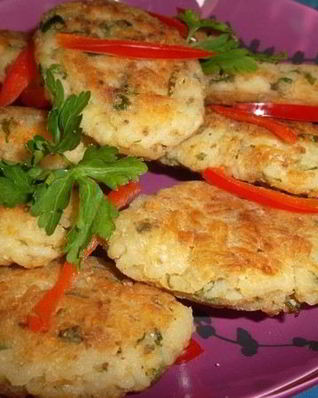 Рисовые котлеты с сыром и петрушкой