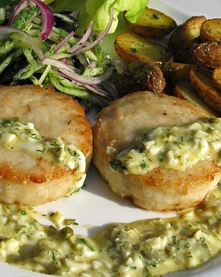 Рыбные котлеты из щуки