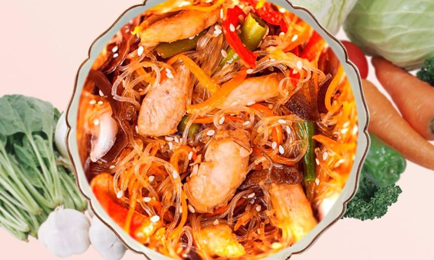 Рецепт крахмальной лапши с курицей и овощами