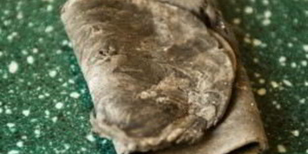 лапша с чернилами каракатицы