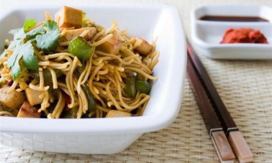 Рецепт лапши с карри и сыром тофу