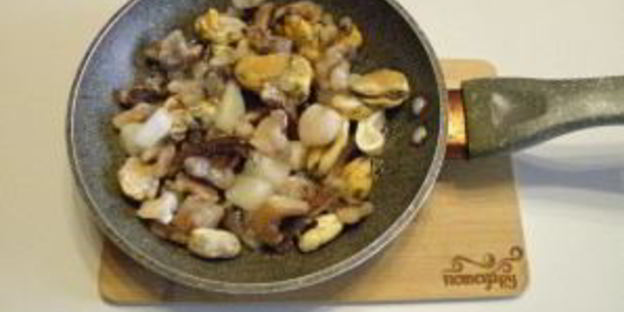 лапша с морепродуктами