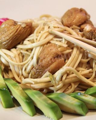 Лапша удон с индейкой