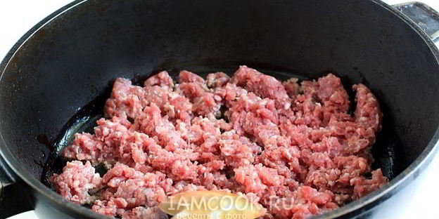 лазанья из лаваша с фаршем и сметанным соусом