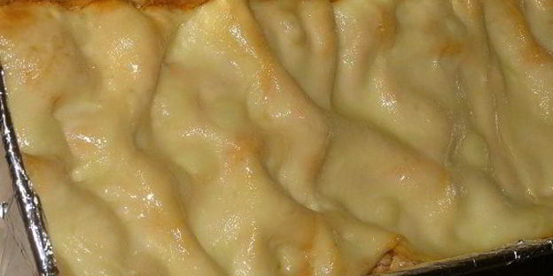 лазанья под розовым соусом