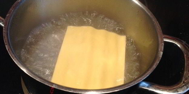 лазанья с баклажанами и индейкой