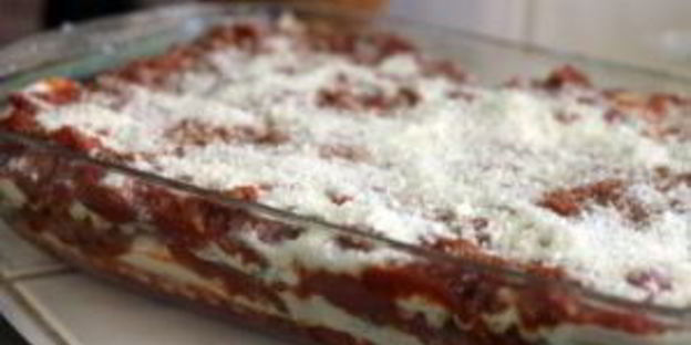 лазанья с фаршем и моцареллой