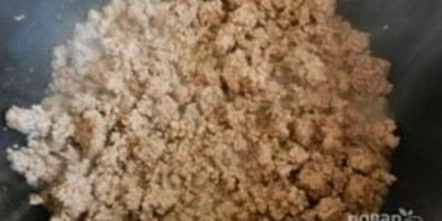 лазанья с говядиной и томатами