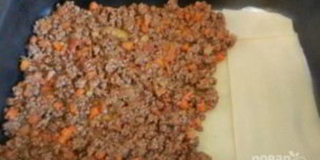 лазанья с говядиной и томатами