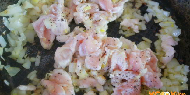 лазанья с курицей и шампиньонами