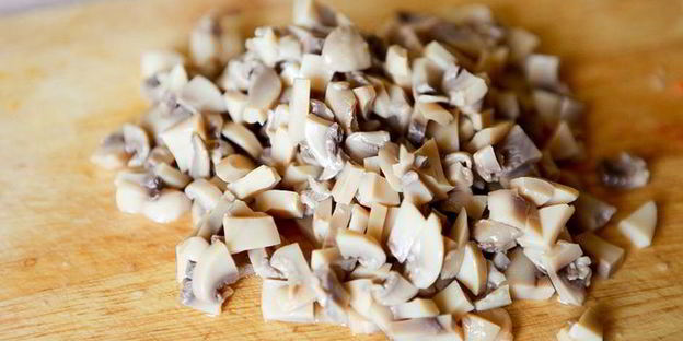 лазанья с мясом и грибами