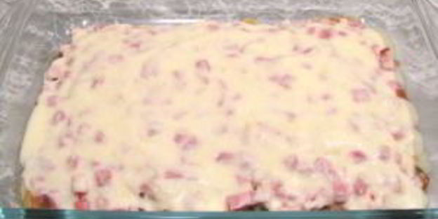 лазанья с помидорами, сыром и ветчиной