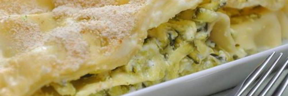 Лазанья с цукини и козьим сыром