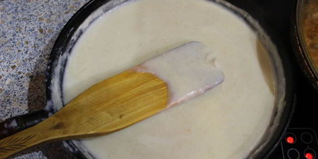 мясная лазанья с соусом бешамель