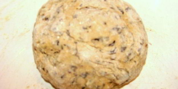 домашняя базиликовая паста с овощами гриль и пармезаном