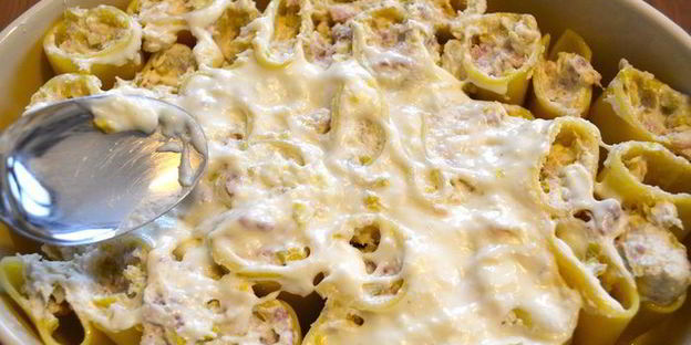 фаршированная запеченная паста