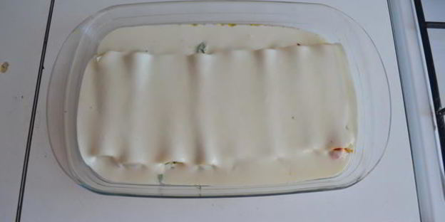 каннеллоне под соусом бешамель